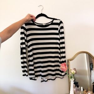 Soft & Stretchy Black & White Long Sleeve